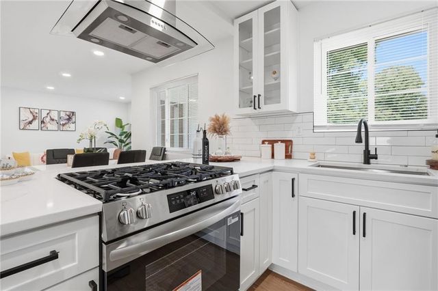 2118 Glendale Drive, Decatur, GA 30032