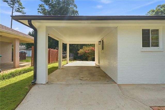 2118 Glendale Drive, Decatur, GA 30032