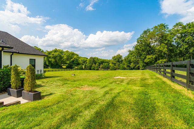 2134 Southern Preserve Ln, Franklin, TN 37064