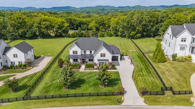 2134 Southern Preserve Ln, Franklin, TN 37064