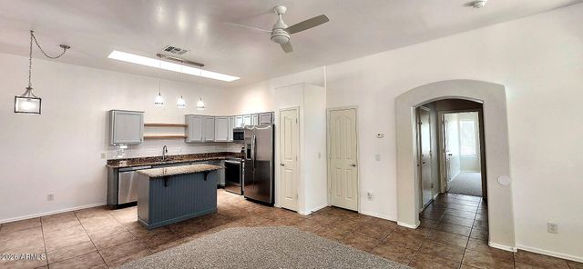 16620 S 48TH Street 39, Phoenix, AZ 85048