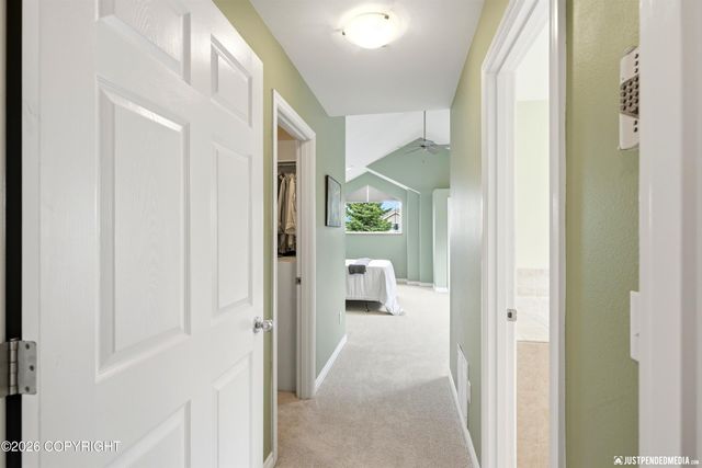 5717 Yukon Charlie Loop, Anchorage, AK 99502