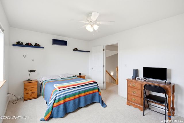 5717 Yukon Charlie Loop, Anchorage, AK 99502