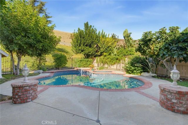 5367 Churchwood Drive, Oak Park, CA 91377
