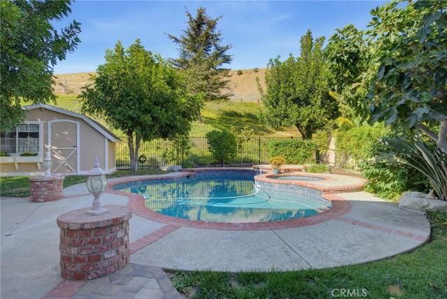 5367 Churchwood Drive, Oak Park, CA 91377