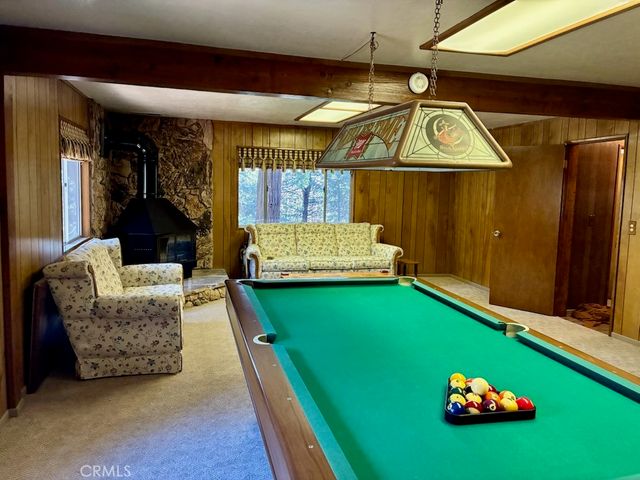 23992 Lakeview Dr., Crestline, CA 92325