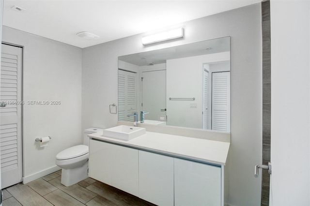 1600 SW 1st Ave 713, Miami, FL 33129