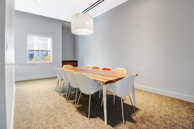 1600 SW 1st Ave 713, Miami, FL 33129