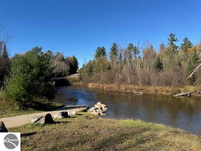 6029 Gonyer Road, Fife Lake, MI 49633