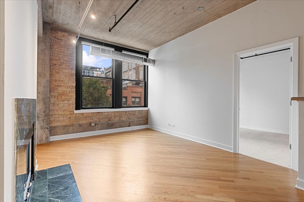 411 W Ontario Street 420, Chicago, IL 60654 — photo 5