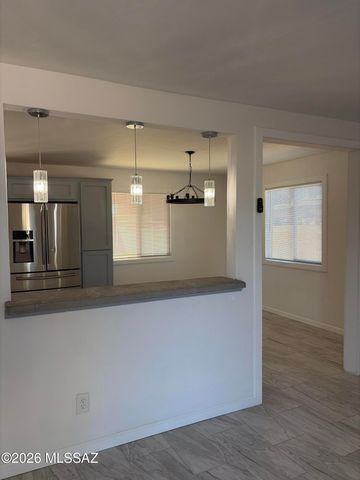 6660 S Downing Avenue, Tucson, AZ 85756