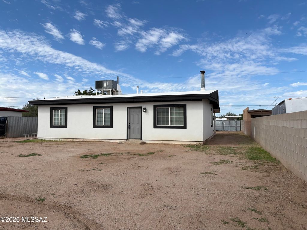 6660 S Downing Avenue, Tucson, AZ 85756