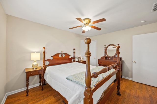 595 Greenwood Drive, Harrodsburg, KY 40330