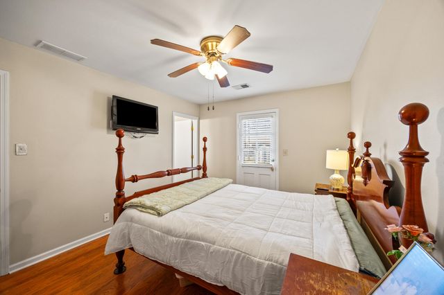 595 Greenwood Drive, Harrodsburg, KY 40330