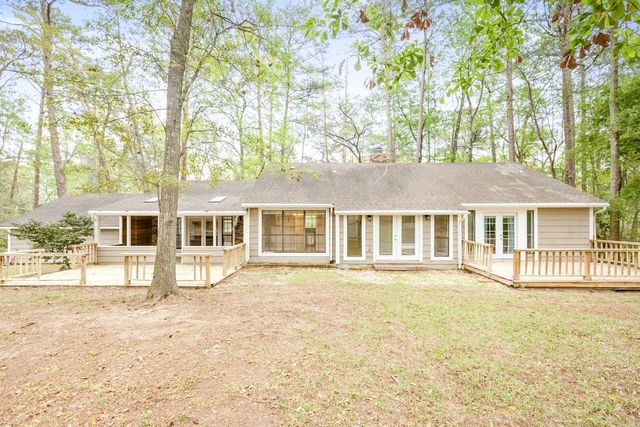 3320 Dartmoor Drive, Tallahassee, FL 32312