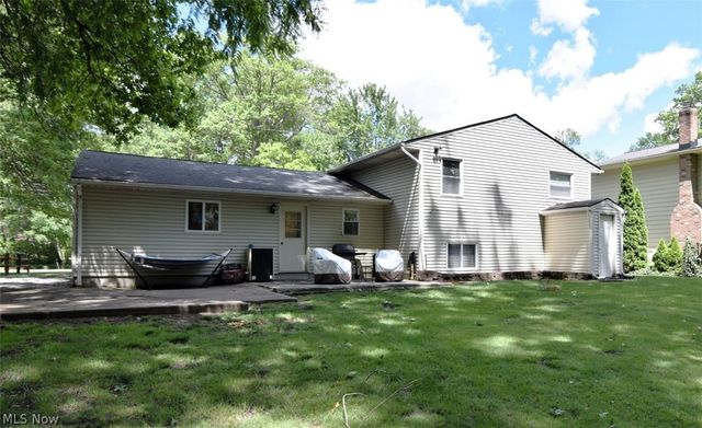 5454 Barton Road, North Olmsted, OH 44070