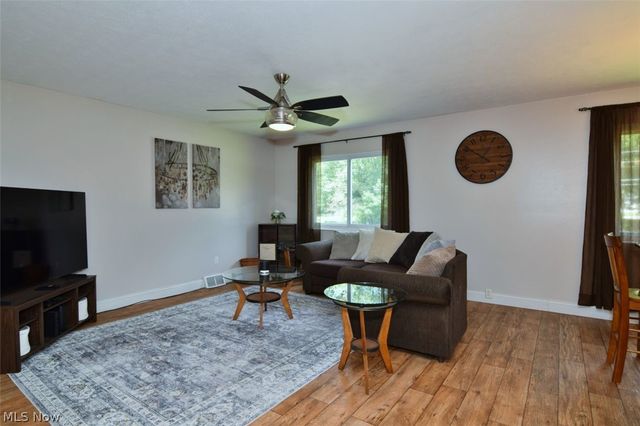 5454 Barton Road, North Olmsted, OH 44070
