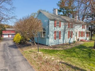40 Sergeantsville Road, Raritan Twp., NJ 08822