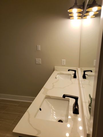 930 31st Ave, N, Nashville, TN 37209