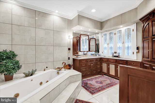 1199 READING BLVD, Wyomissing, PA 19610