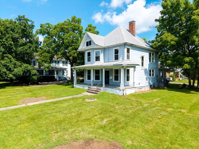 703 W BROADWAY, Columbia, MO 65203