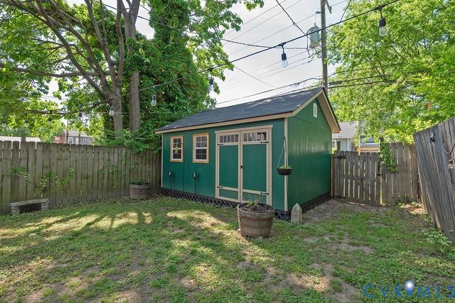 808 N 35th St, Richmond, VA 23223