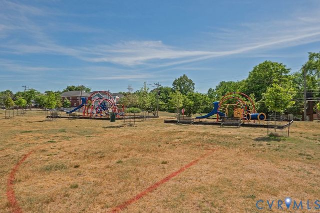 808 N 35th St, Richmond, VA 23223