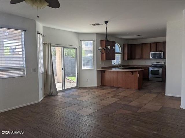9038 W TORONTO Way, Tolleson, AZ 85353