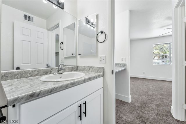 230 Mission Catalina Lane 202, Las Vegas, NV 89107