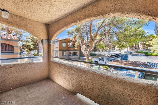 230 Mission Catalina Lane 202, Las Vegas, NV 89107
