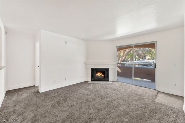 230 Mission Catalina Lane 202, Las Vegas, NV 89107