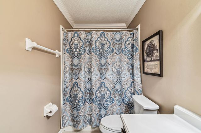 1712 Hawkins Cove Dr, Jacksonville, FL 32246