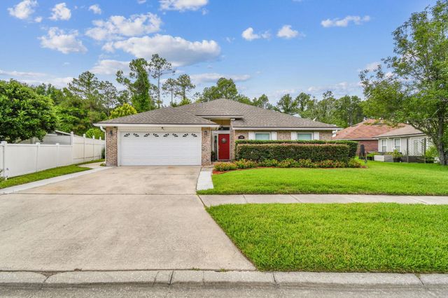 1712 Hawkins Cove Dr, Jacksonville, FL 32246