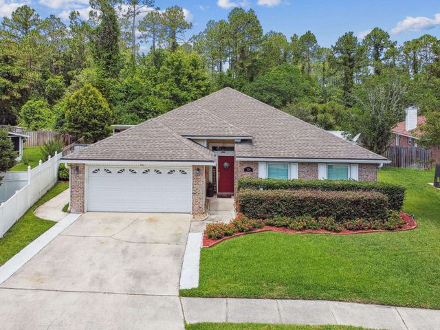 1712 Hawkins Cove Dr, Jacksonville, FL 32246