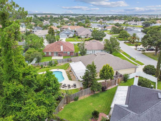 1712 Hawkins Cove Dr, Jacksonville, FL 32246
