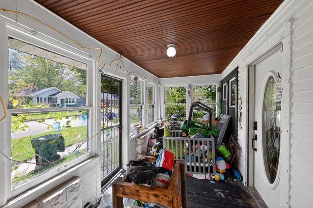318 N 10th Street, Niles, MI 49120