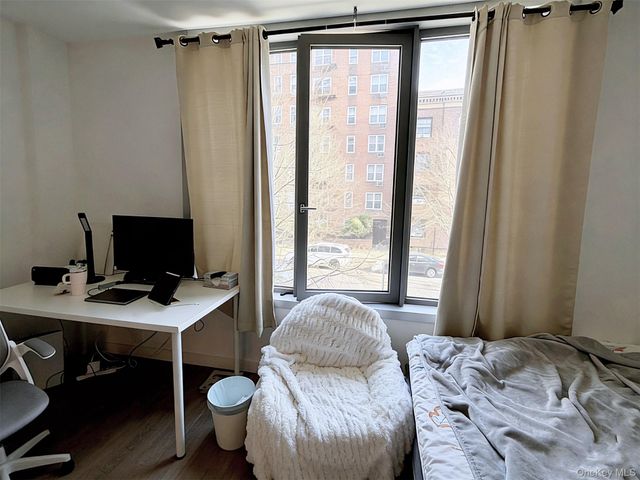 14427 Sanford Avenue 2P, Flushing, NY 11355