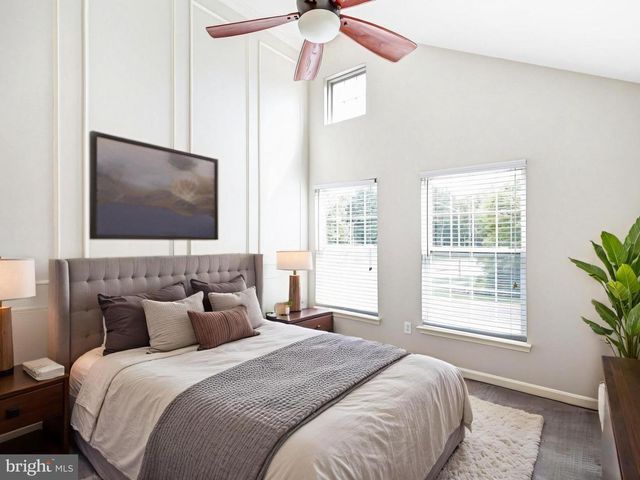 6604 NETTIES LN #1204, Alexandria, VA 22315