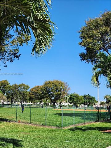 10710 NW 66th St 402, Doral, FL 33178