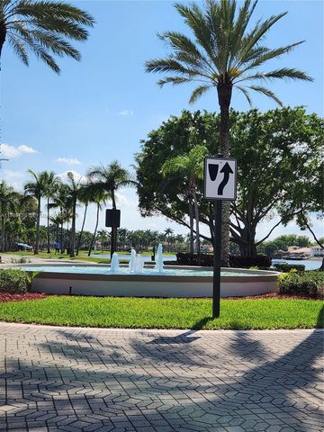 10710 NW 66th St 402, Doral, FL 33178