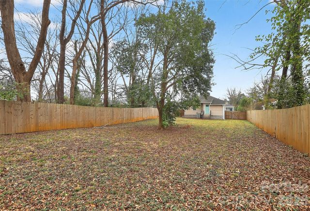 112 Oregon Street, Charlotte, NC 28208