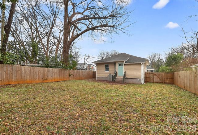 112 Oregon Street, Charlotte, NC 28208