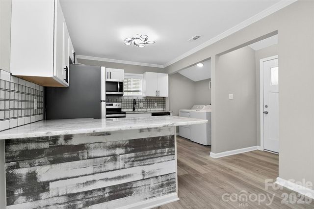 112 Oregon Street, Charlotte, NC 28208