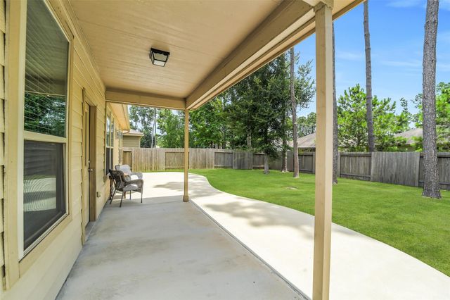 4299 Roaring Timber Drive, Conroe, TX 77304