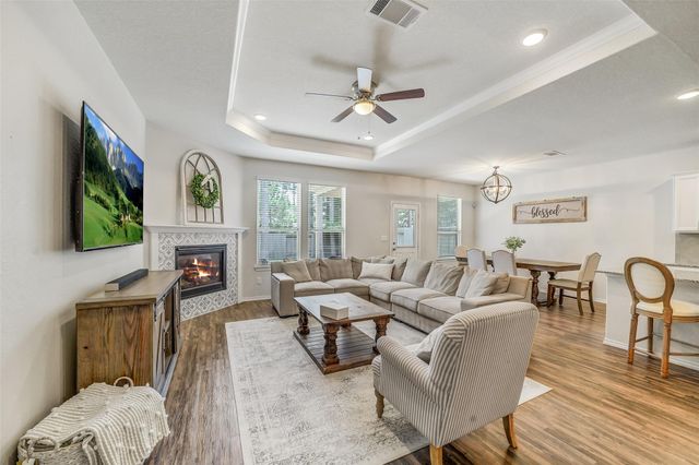 4299 Roaring Timber Drive, Conroe, TX 77304