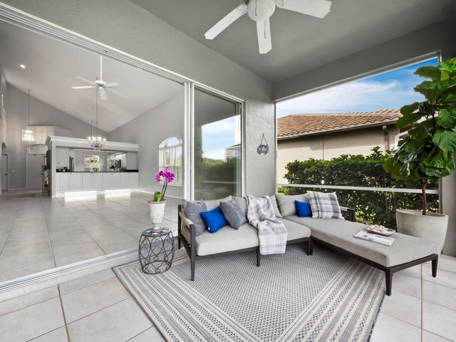 8737 PEBBLE CREEK LANE, Sarasota, FL 34238
