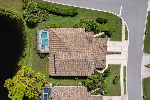 8737 PEBBLE CREEK LANE, Sarasota, FL 34238