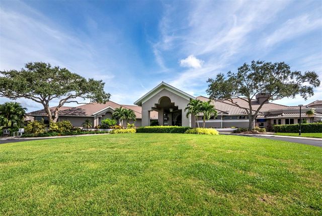 8737 PEBBLE CREEK LANE, Sarasota, FL 34238