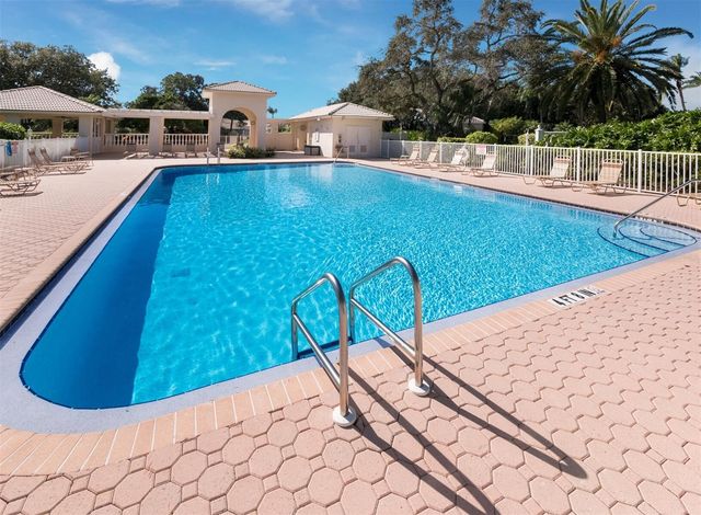 8737 PEBBLE CREEK LANE, Sarasota, FL 34238