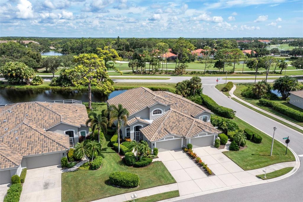 8737 PEBBLE CREEK LANE, Sarasota, FL 34238